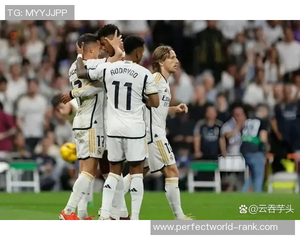 德甲精彩对决皇马与曼联激战成平局十大进球回顾引爆全场热情