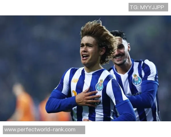 德甲激战：本菲卡逆转波尔图全场沸腾瞬间回顾与分析